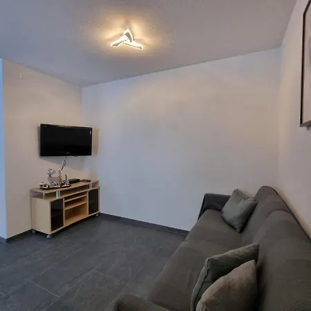 度假居 Madeleine 皮茨河谷圣莱昂哈德