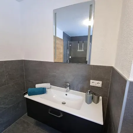 Madeleine * 皮茨河谷圣莱昂哈德