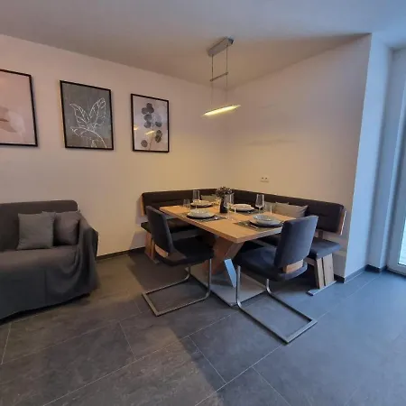 Madeleine * 皮茨河谷圣莱昂哈德