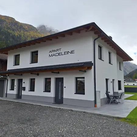 Madeleine Hébergement de vacances Sankt Leonhard im Pitztal