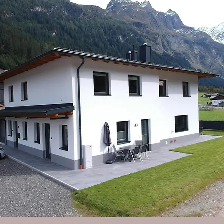 Madeleine * Sankt Leonhard im Pitztal